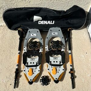 Denali Sawtooth Spin 8x21 Snowshoe Kit w/ Poles & Bag – New - Unisex